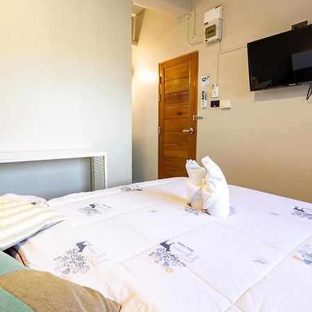 Dream Hostel Hatyai Хатъяй Экстерьер фото