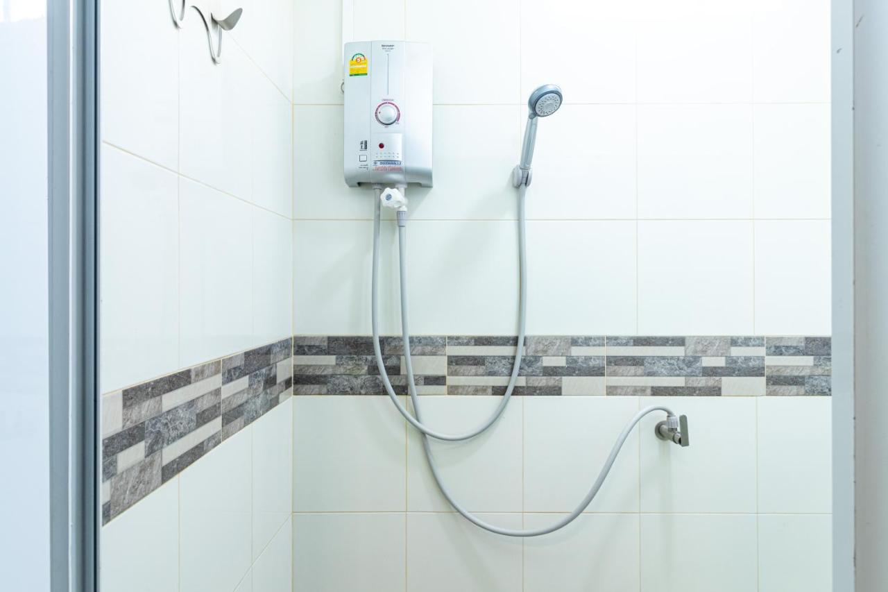 Dream Hostel Hatyai Хатъяй Экстерьер фото